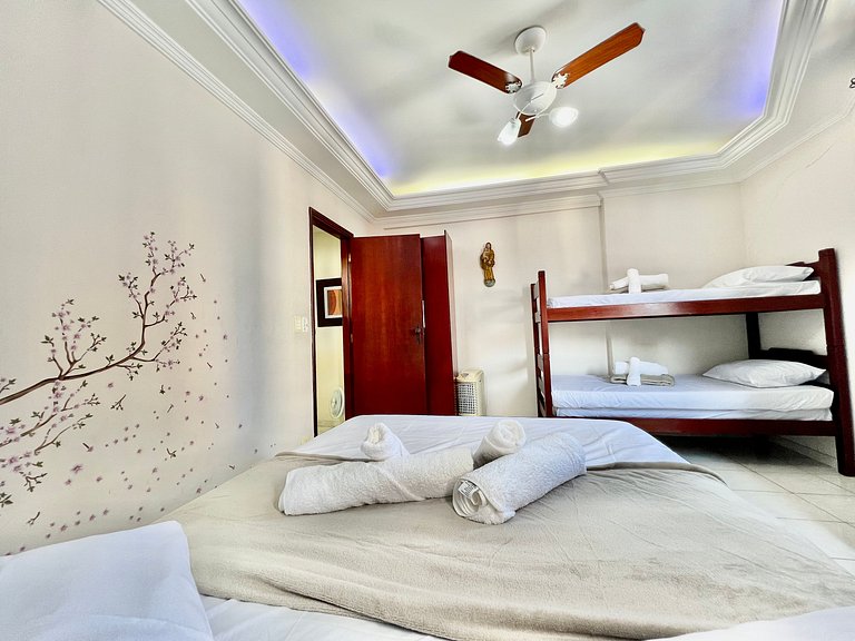 50m Praia-Tupi - WI-FI -SmartTV- Enxoval completo