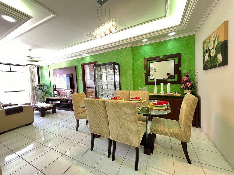 50m Praia-Tupi - WI-FI -SmartTV- Enxoval completo