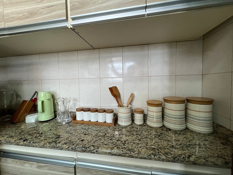 50m Praia-Tupi - WI-FI -SmartTV- Enxoval completo