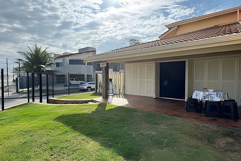 Beira Mar - Hidro- Wi-fi- Vista mar- Churrasqueira