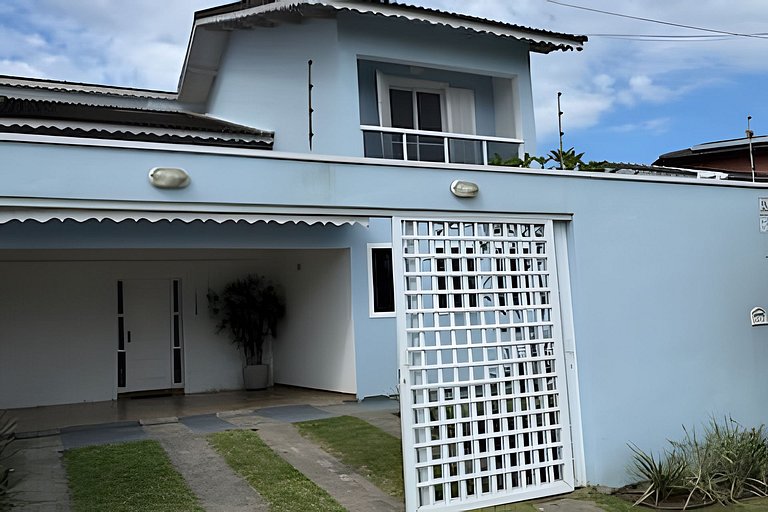 Oásis- 50m do Mar- Churrasqueira