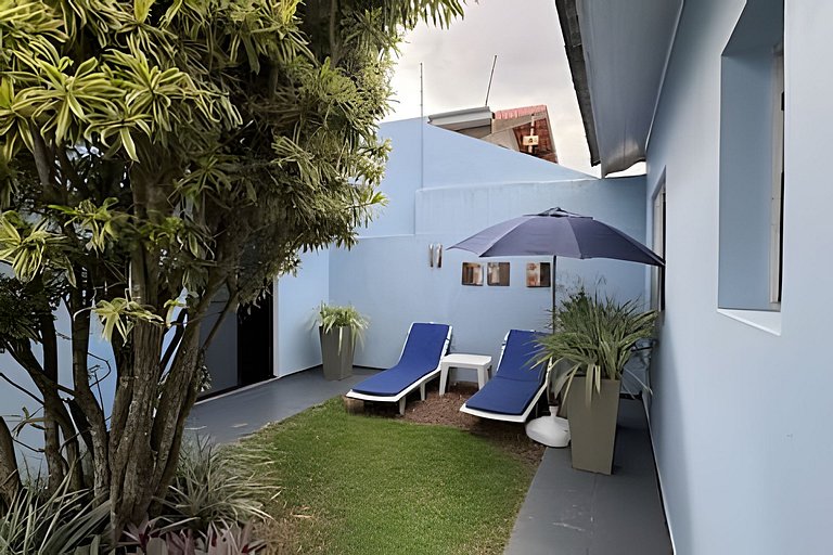 Oásis- 50m do Mar- Churrasqueira