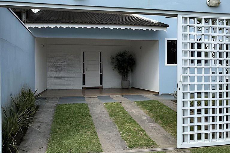 Oásis- 50m do Mar- Churrasqueira