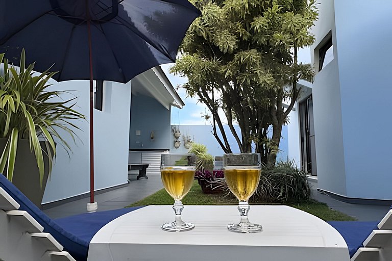 Oásis- 50m do Mar- Churrasqueira