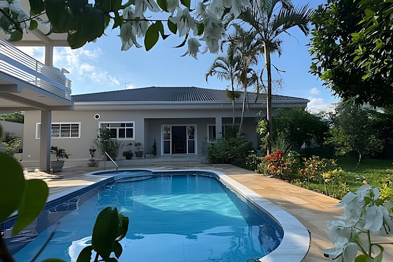 300m Praia, Ar, Piscina Aquecida, Churrasqueira