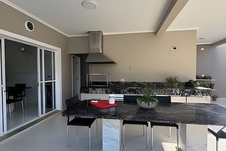 300m Praia, Ar, Piscina Aquecida, Churrasqueira