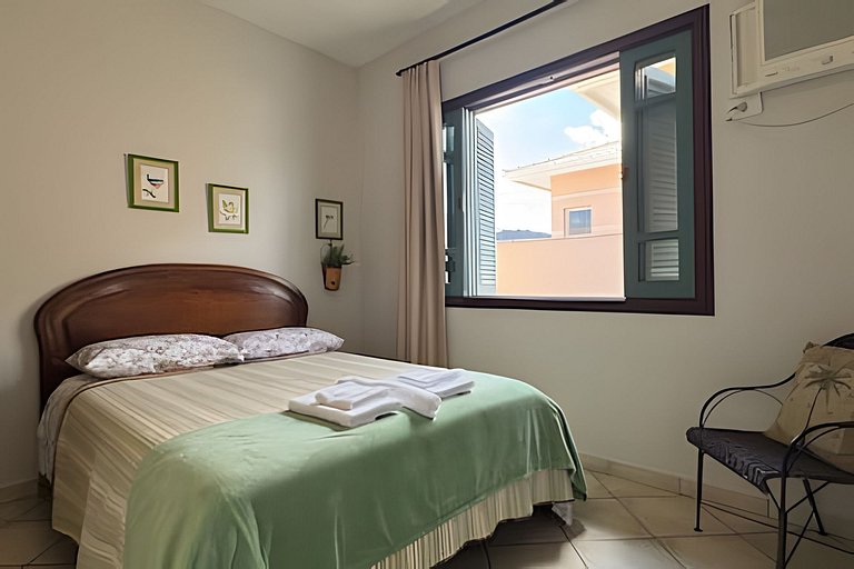 200M da praia, Ar, Piscina, Churrasqueira, Jardim