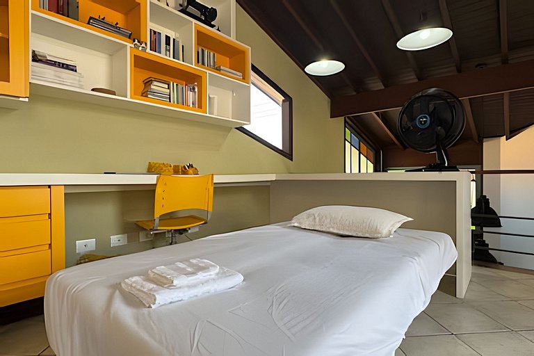 200M da praia, Ar, Piscina, Churrasqueira, Jardim