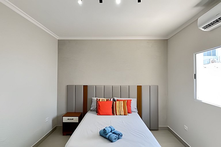 Casa centro 80M praia, Ar, Enxoval,Estacionamento