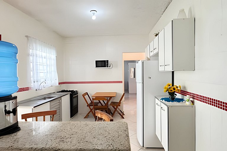 240m Praia , Ar , Churrasqueira, Wi fi