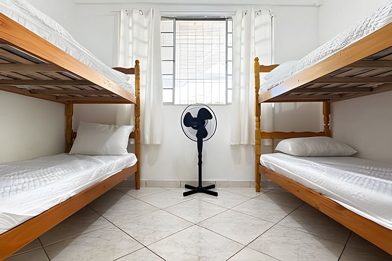 240m Praia , Ar , Churrasqueira, Wi fi