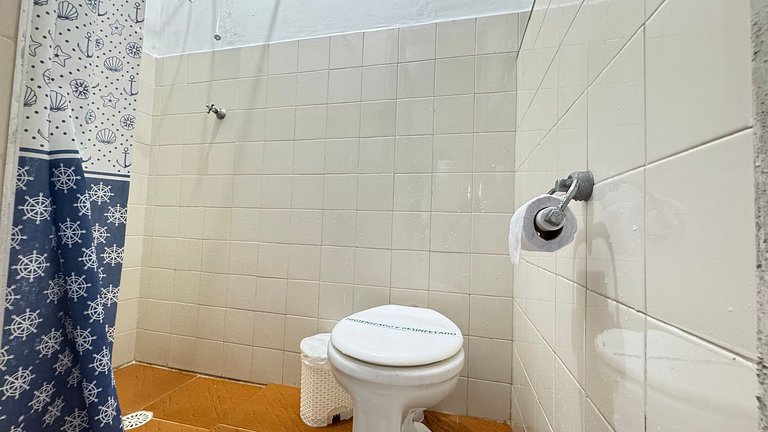 100M da praia -Piscina -Churrasqueira- 4 quartos.