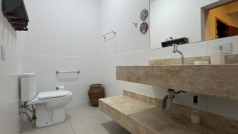 200M da praia, Ar, Piscina, Churrasqueira, Jardim