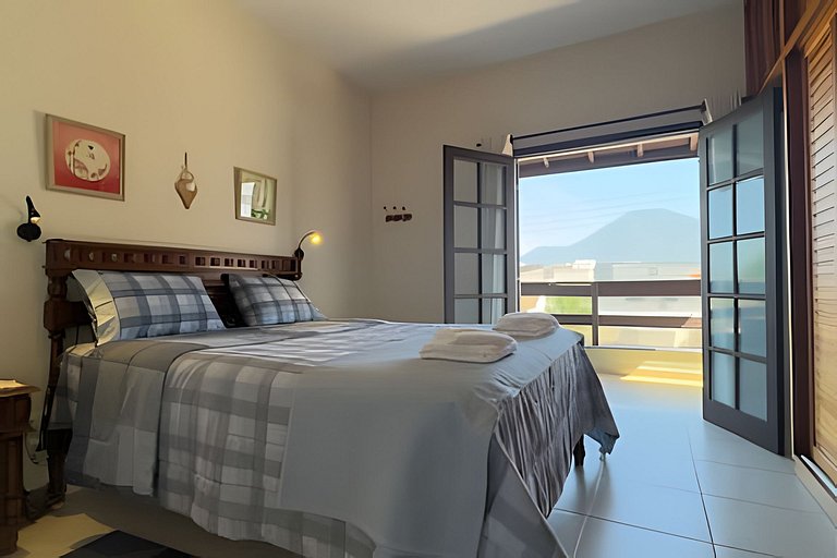 Piscina, Ar, Academia e Cervejeira — 220m da praia