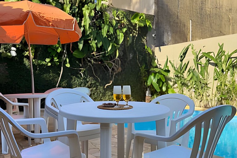 Piscina, Ar, Academia e Cervejeira — 220m da praia