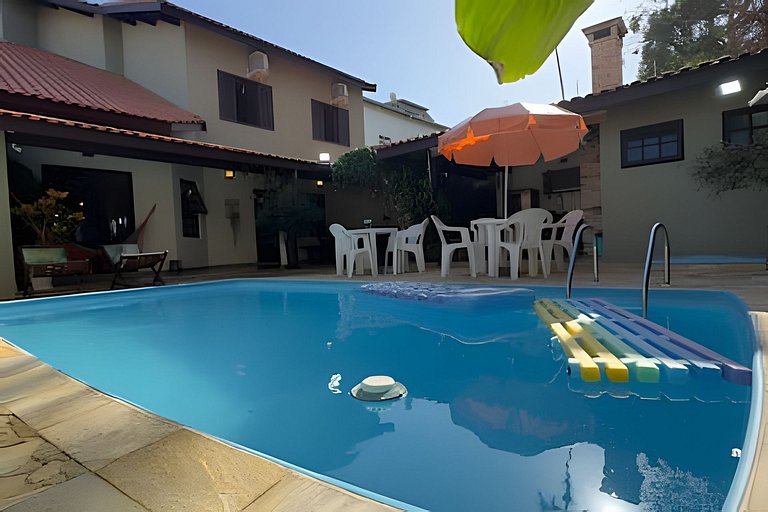 Piscina, Ar, Academia e Cervejeira — 220m da praia