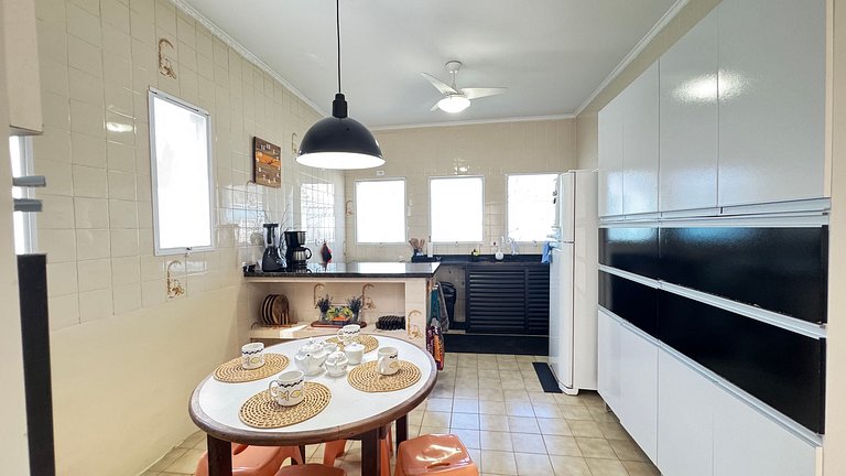 Oásis- 50m do Mar- Churrasqueira