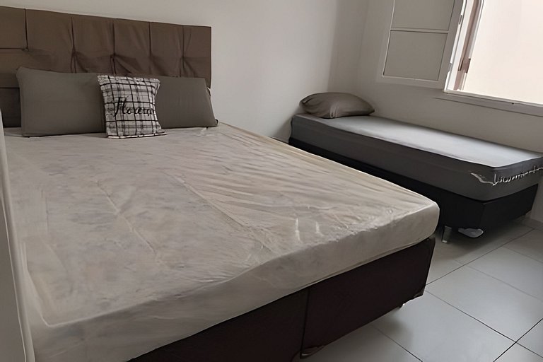 Casa 100 metros praia, Wi fi, Ar, Área Gourmet