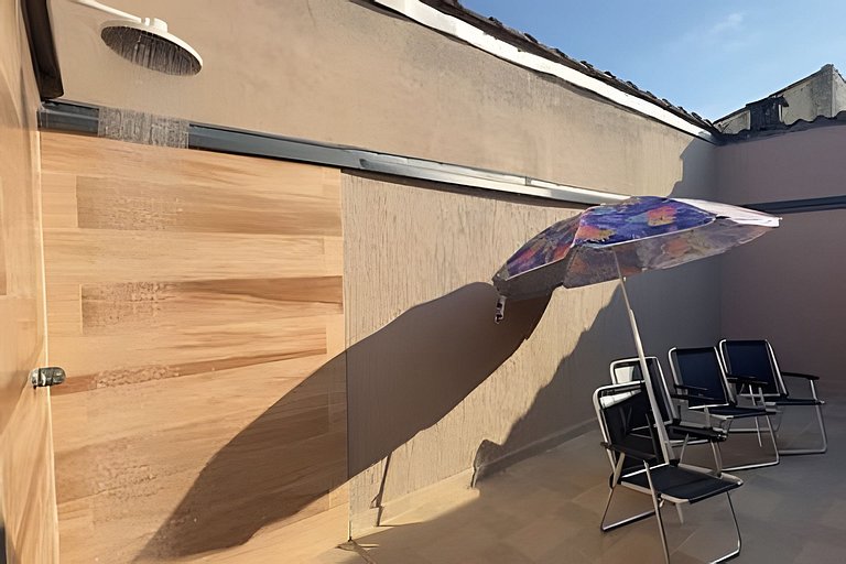 Casa Térrea com Churrasqueira, Wi-Fi e Garagem