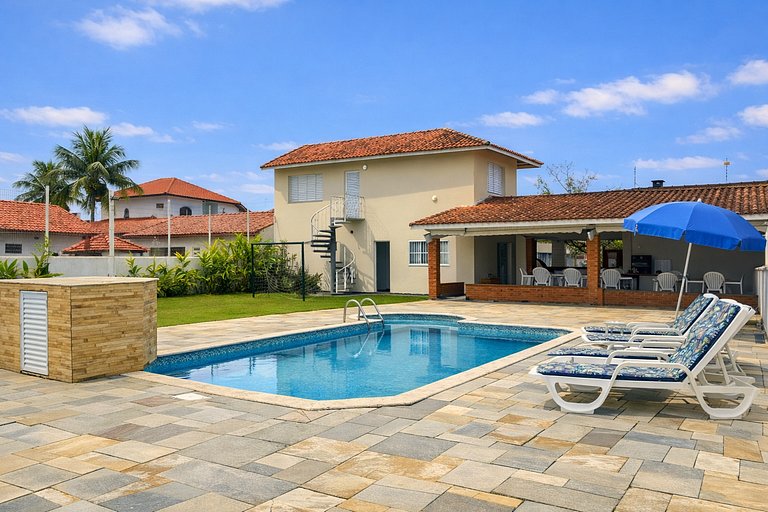 Oásis: Casa+Edícula, Piscina e Campo a 500m Praia