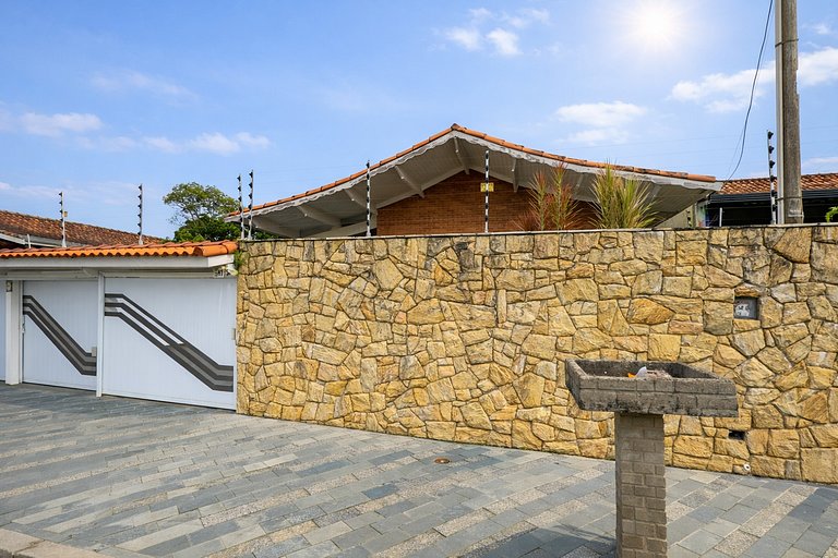 Oásis: Casa+Edícula, Piscina e Campo a 500m Praia