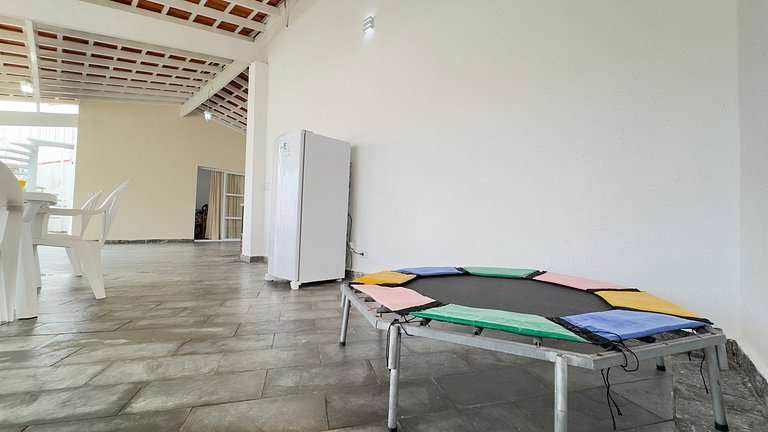 Oásis: Casa+Edícula, Piscina e Campo a 500m Praia