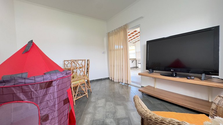 Oásis: Casa+Edícula, Piscina e Campo a 500m Praia