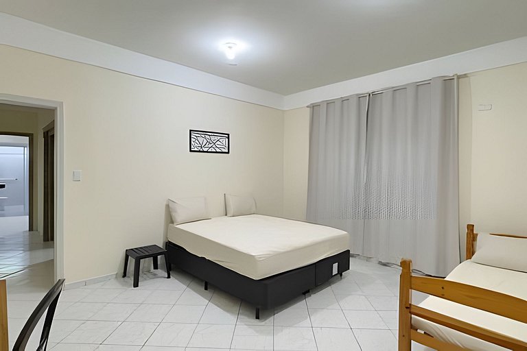 Casa no Centro 450 metros praia com Churrasqueira