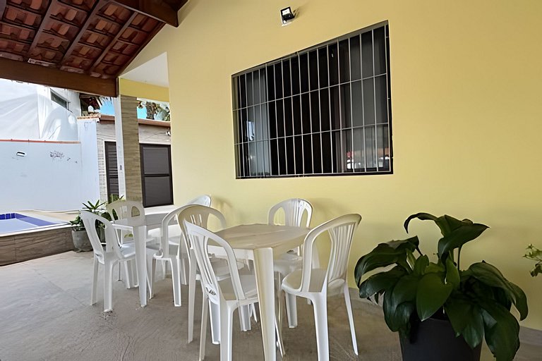Sobrado com área Gourmet Piscina, e vista Montanha