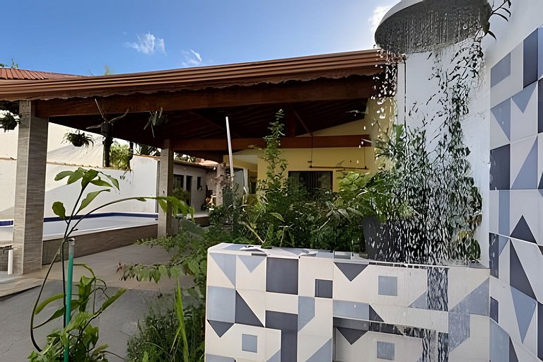 Sobrado com área Gourmet Piscina, e vista Montanha