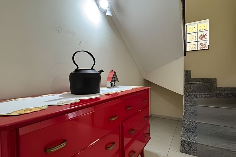 Sobrado com área Gourmet Piscina, e vista Montanha