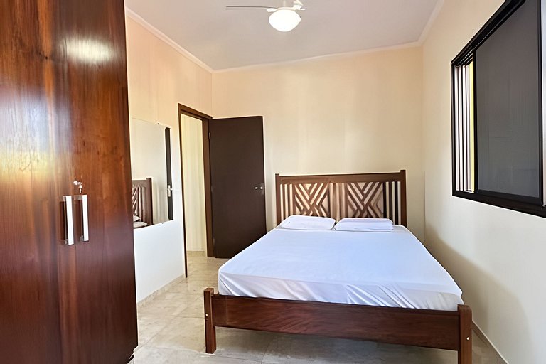 Sobrado com área Gourmet Piscina, e vista Montanha