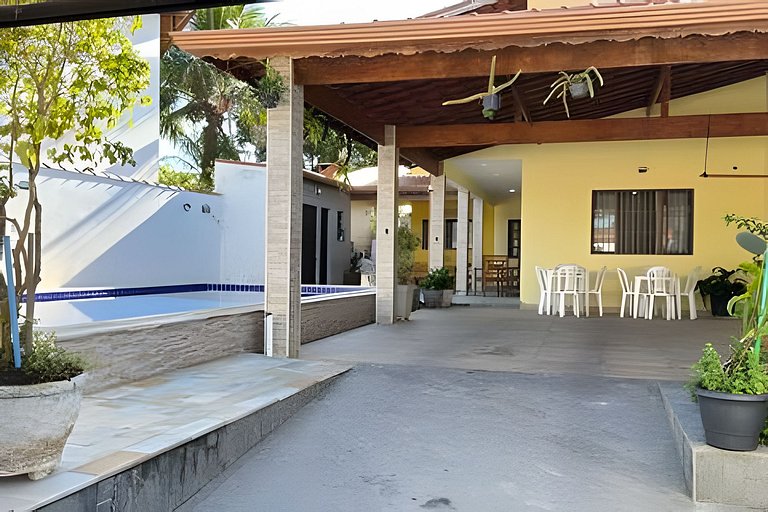 Sobrado com área Gourmet Piscina, e vista Montanha