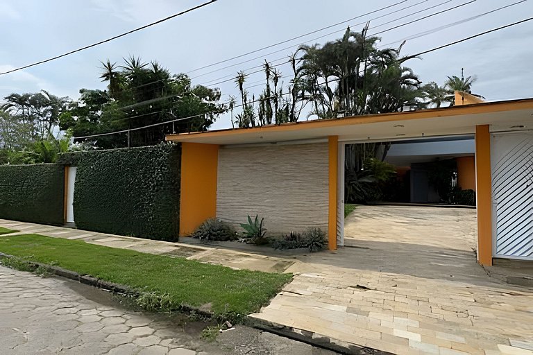 Beira Mar, Área Gourmet, Jardim, Sala de Jogos